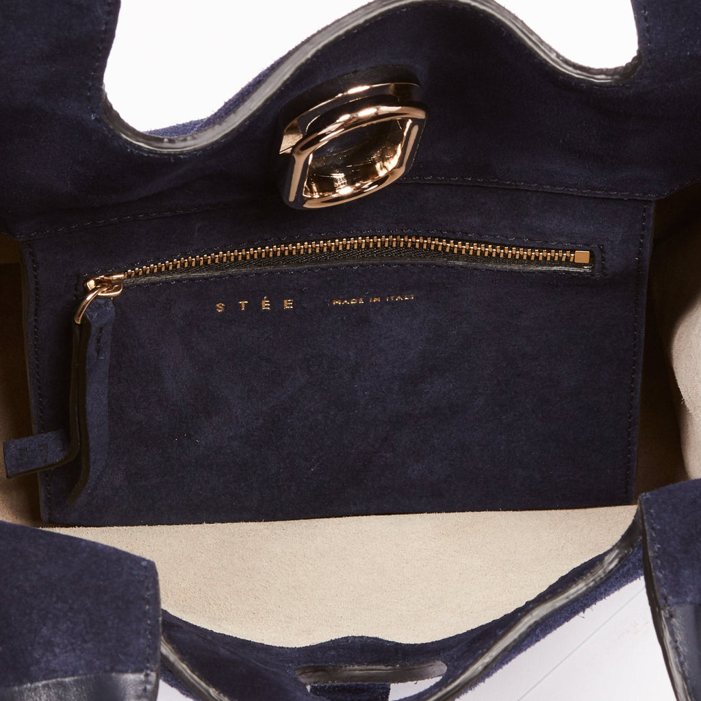 NAVY (inside: sky)
