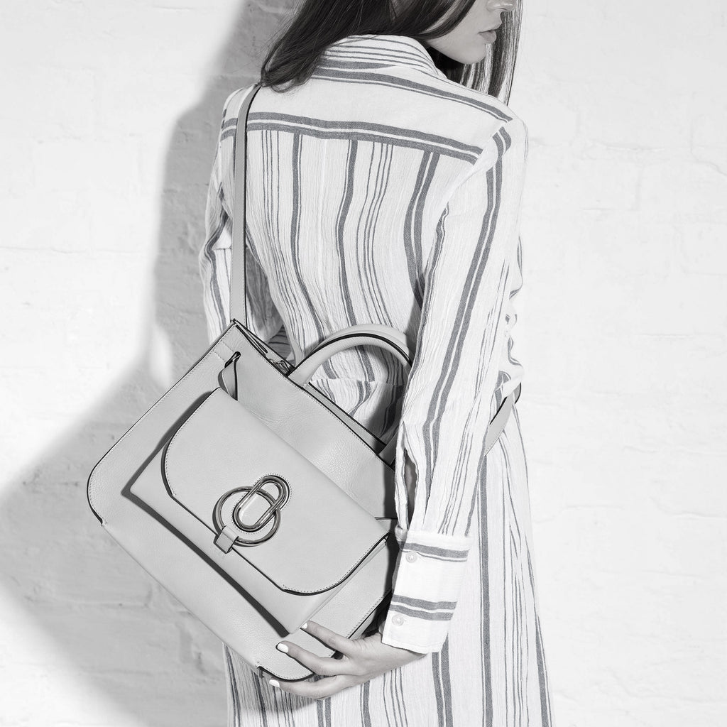 IVY off white