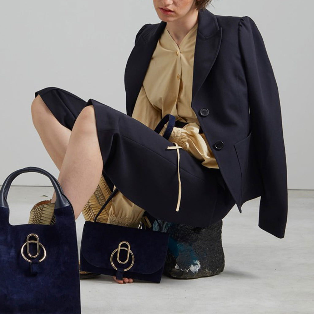 IVY pochette suede -navy-